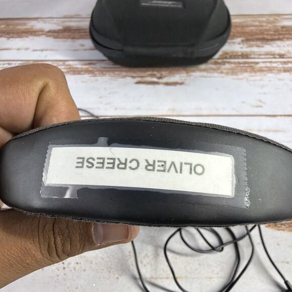 Bose QuietComfort 15 On-Ear Headphones Noise Cancelling Tested - Picture 7 of 7